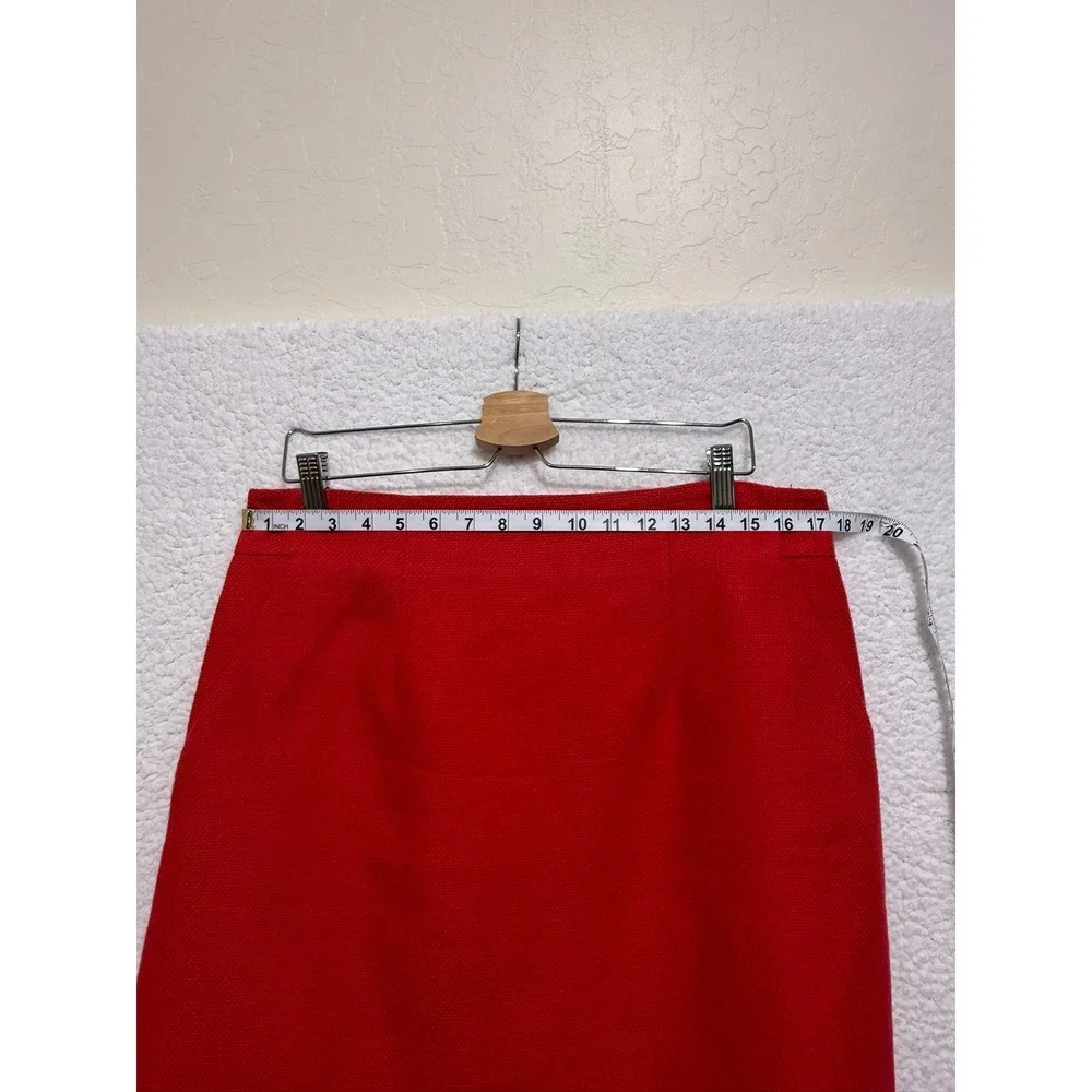 Ann Taylor Red Textured A‎ Line Mini Skirt Women's Size 12
